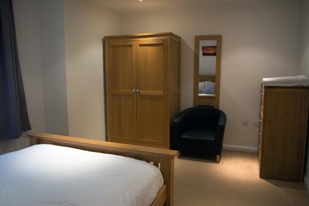 אבריסטוויט Parc Y Bryn Serviced Apartments מראה חיצוני תמונה