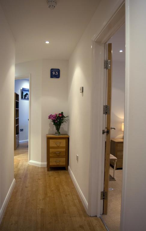 אבריסטוויט Parc Y Bryn Serviced Apartments מראה חיצוני תמונה